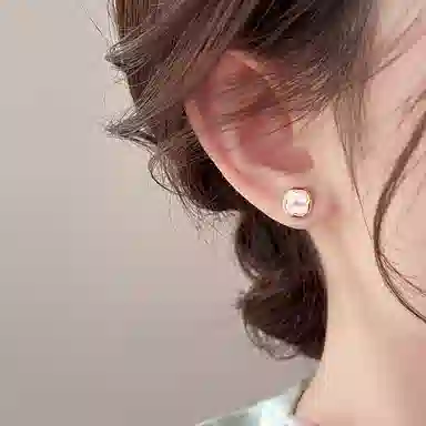 韵系 四叶草 铜镀金 耳钉 女款