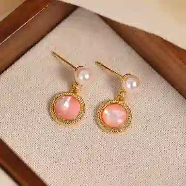 Yunxi Pearl Earrings