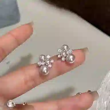 韵系 温柔曼塔玫瑰 铜镀金 耳钉 女款