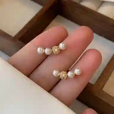 韵系 简约高级感一字珍珠 铜镀金 耳钉 女款