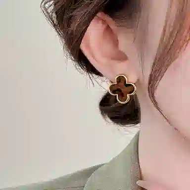 韵系 高级感豹纹四叶草 铜镀金 耳环 女款