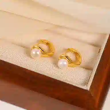 韵系 精致小巧个性设计感 淡水珍珠 耳钉 女款