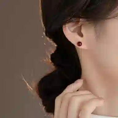 韵系 时尚简约小众 朱砂 耳钉 女款