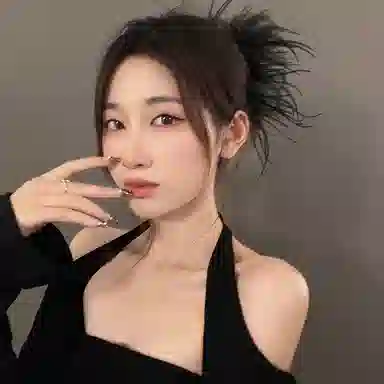 Yunxi Feather Hair Clip Black