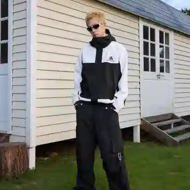 HARSH AND CRUEL logoHACR