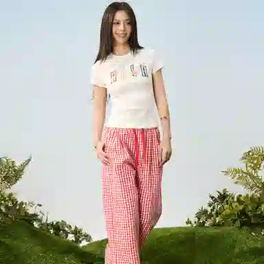 HARSH AND CRUEL Slim Fit Crew Neck T-Shirt Women