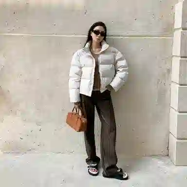 周淼 新款小立领短款外套羽绒服 女款