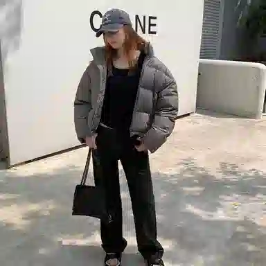 周淼 新款小立领短款外套羽绒服 女款