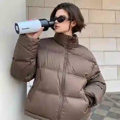 周淼 新款小立领短款外套羽绒服 女款