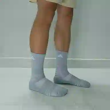 AW1 5