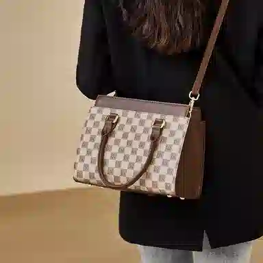 38 PVC Tote