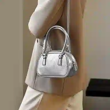 纳兰杜 女包百搭潮流甜酷少女高颜值个性精致包包 牛皮 保龄球包手提包单肩斜挎包手拎包 常规 女款 太空银/子夜黑