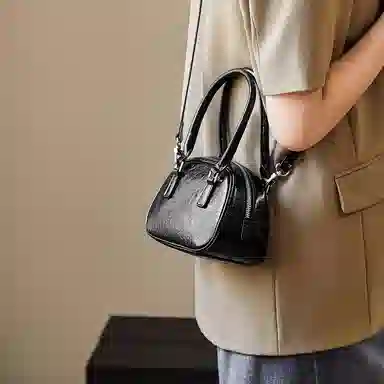 纳兰杜 女包百搭潮流甜酷少女高颜值个性精致包包 牛皮 保龄球包手提包单肩斜挎包手拎包 常规 女款 太空银/子夜黑