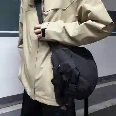 TAKITAKI Canvas Messenger Bag Black/Grey