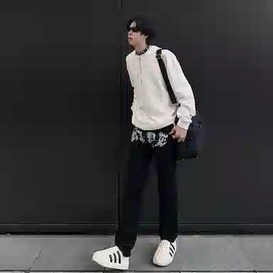 HELIPORT Sakura Basic Straight Jeans Black