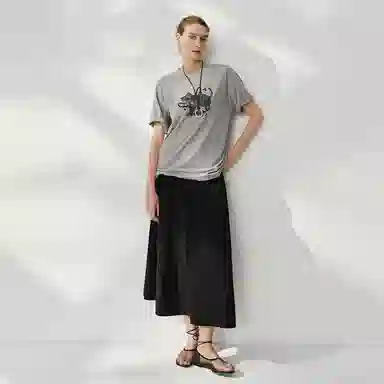 URBAN REVIVO UR T T_