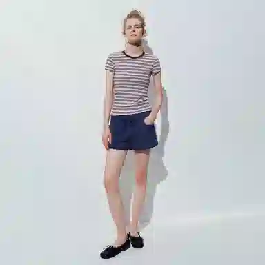 URBAN REVIVO UR T T_