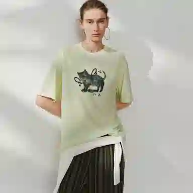 URBAN REVIVO UR T T_