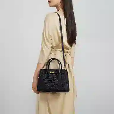 CNOLES Kelly Bag Black