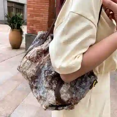 MACKJANICE Butterfly Shoulder Bag