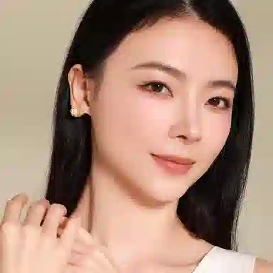S925