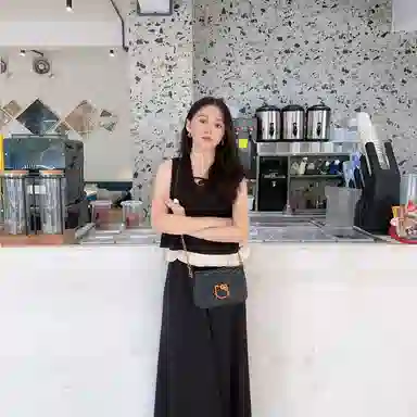 MESUCA Sanrio kitty PU