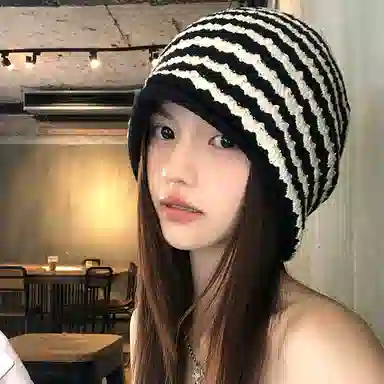 【宽松大头围显脸小】 攸委 韩版时尚百搭通勤条纹堆堆帽女秋冬季保暖加厚防寒护耳帽 针织 高级设计感套头冷帽包头帽子绒线帽 女款