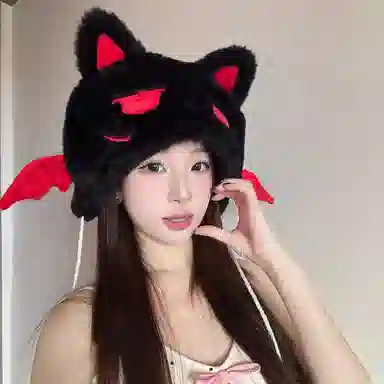 【甜酷Y2K~搞怪萌趣】 攸委 可爱甜美百搭小恶魔耳朵毛绒帽子女秋冬加厚保暖护耳帽 涤纶 卡通小喵滑雪套头帽雷锋绒线帽 男女同款情侣款