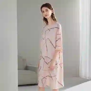 欧迪芬 透气舒适肤睡裙 女款