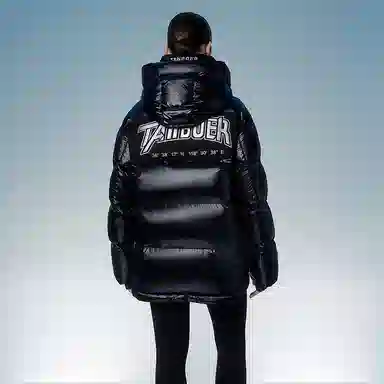 坦博尔 鹅绒短款连帽通勤面包服羽绒服 女款