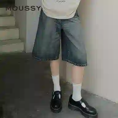 MOUSSY