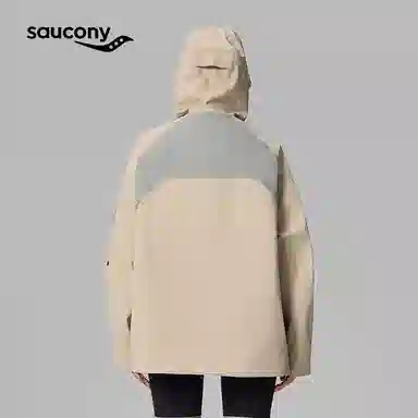 Saucony