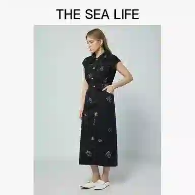 THE SEA LIFE