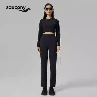 Saucony