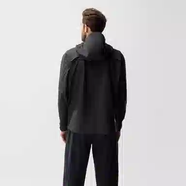 HELLY HANSEN