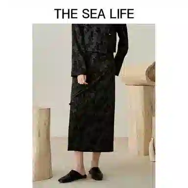 THE SEA LIFE