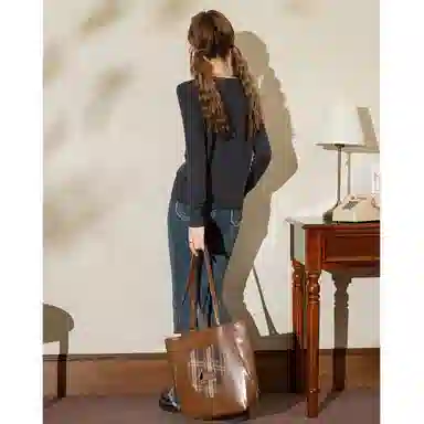 法文箱子 宽松高级感内搭针织衫 女款