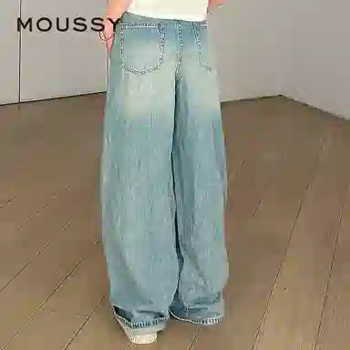 MOUSSY