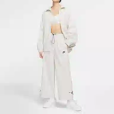 Nike Sportswear Icon Clash