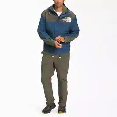 THE NORTH FACE Low-Fi Hi-Tek