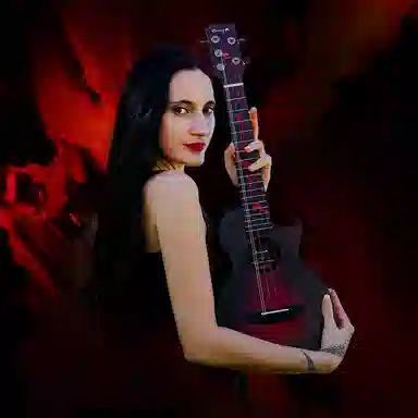 enya x Taimane Gardner ()MAGMA