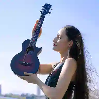 enya x Taimane Gardner ()MAGMA