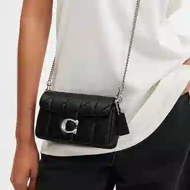 COACH Tabby 18 Black