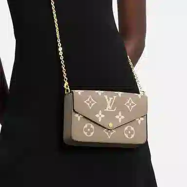 Louis Vuitton Pochette Félicie Elephant Grey Milk White