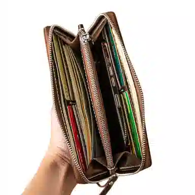 后步 小众纯手工缝制轻奢高档多卡位 真皮头层牛皮仿马臀皮工艺手机包 长款钱包手拿包 常规 男女同款情侣款 黑色，卡其，咖啡