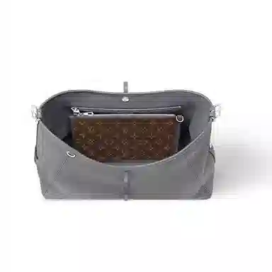 LOUIS VUITTON Carryall Dark MM