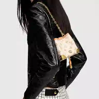 LOUIS VUITTON NOE Purse