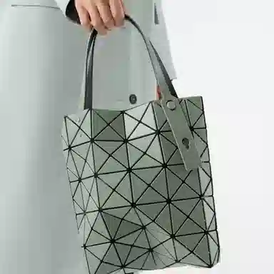 ISSEY MIYAKE Lucent Boxy Tote