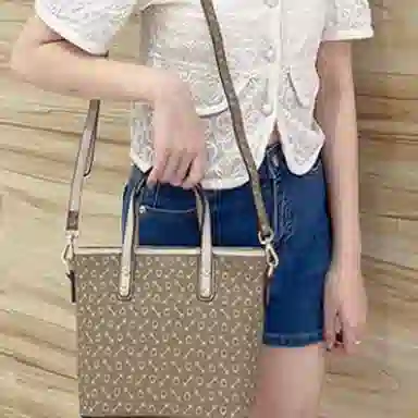 why Medium Capacity Shoulder Bag Brown/Beige