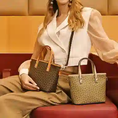 why Medium Capacity Shoulder Bag Brown/Beige